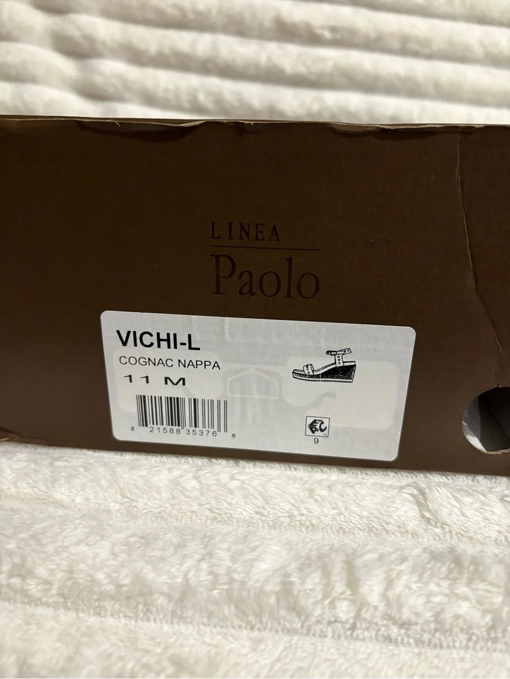 NWT Linea Paolo Tan Leather Studded Platform Wedge Sandals 11M